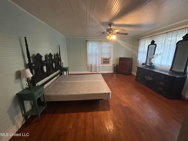 $350,000 | 4024 Old Mill Road, Osyka, MS 39657