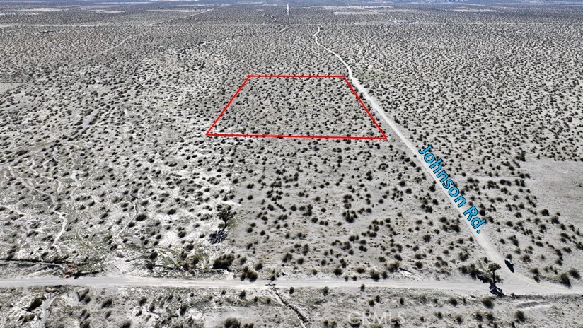 9-ac Johnson Road Phelan, CA 92371 - Photo 2 of 15 a large building