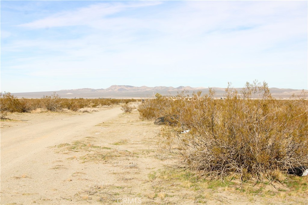 9-ac Johnson Road Phelan, CA 92371 - Photo 3 of 15 a view of an ocean