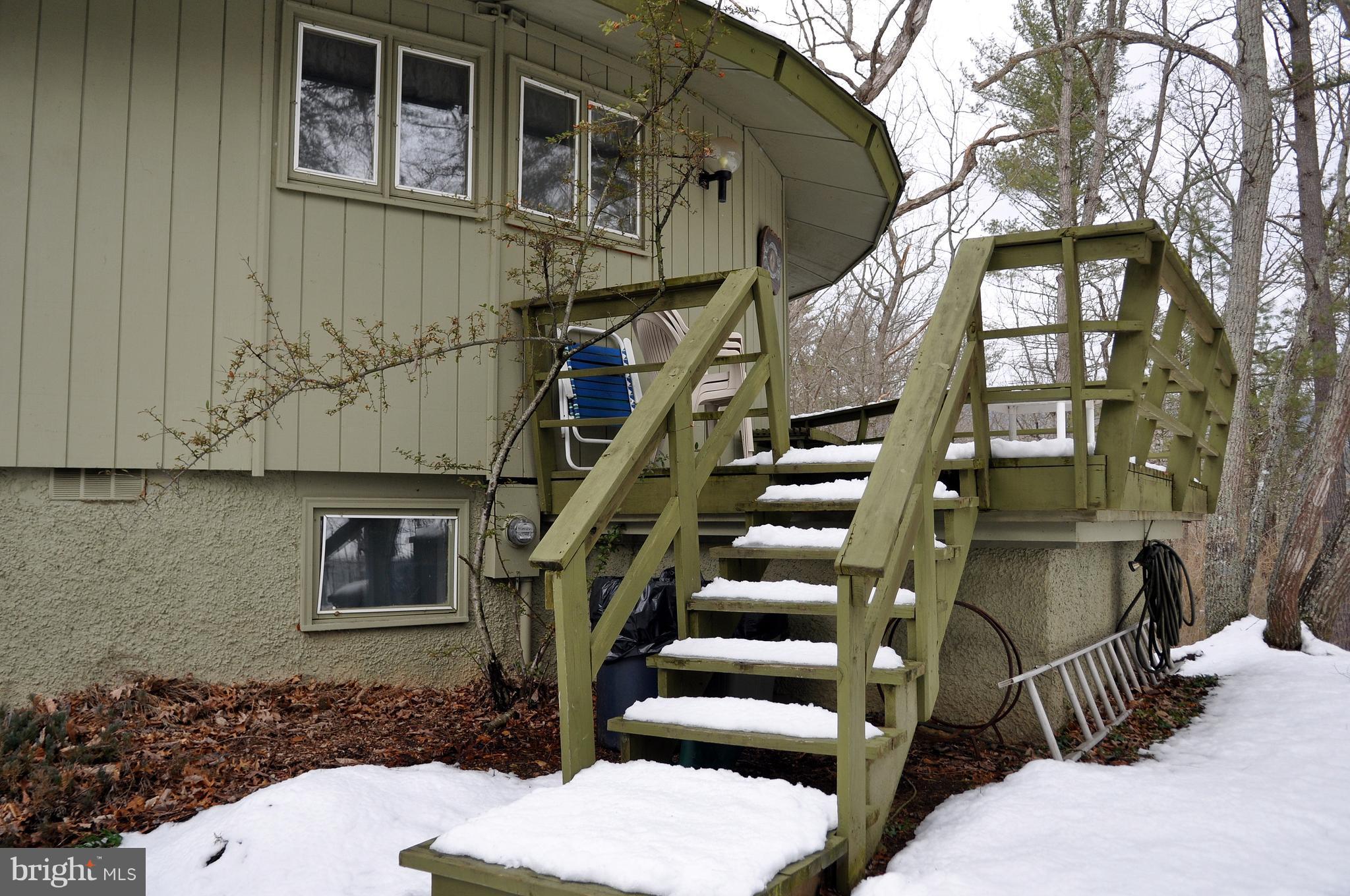 369 Palmer Road Basye, VA 22810 - Photo 4 of 18 Exterior (General)