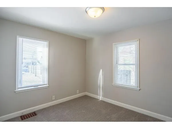 $2,250 | 5247 Dupont Avenue North, Minneapolis, MN 55430