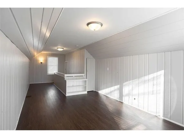 $2,250 | 5247 Dupont Avenue North, Minneapolis, MN 55430