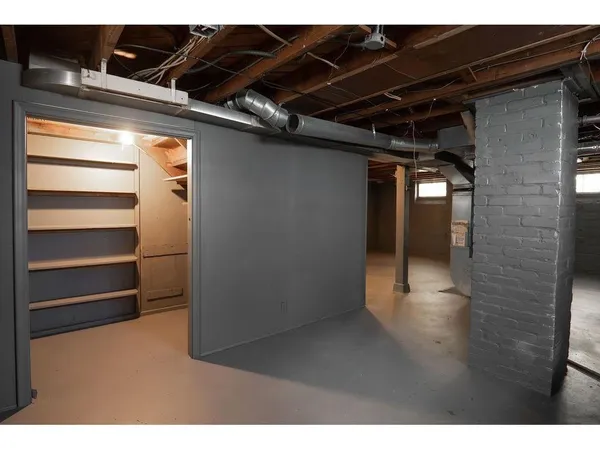 $2,250 | 5247 Dupont Avenue North, Minneapolis, MN 55430