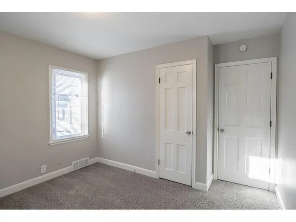 $2,250 | 5247 Dupont Avenue North, Minneapolis, MN 55430