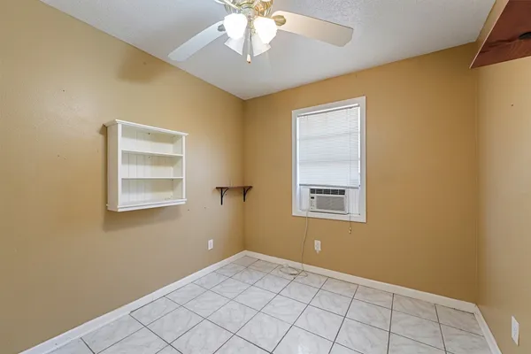 $296,000 | 4515 Salina Street, Houston, TX 77026