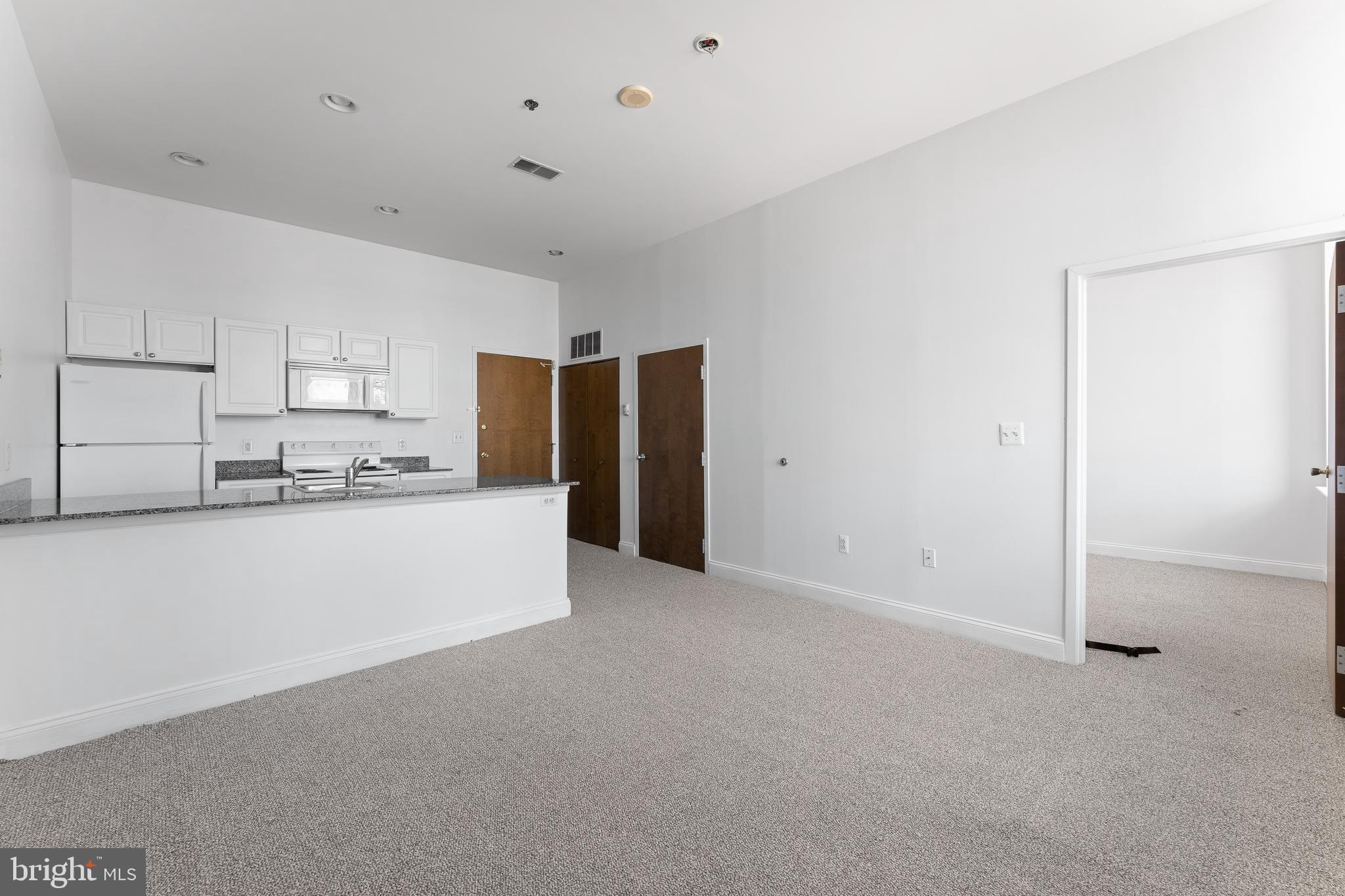 1001 Chestnut Street, Unit 506E Philadelphia, PA 19103 - Photo 16 of 32
