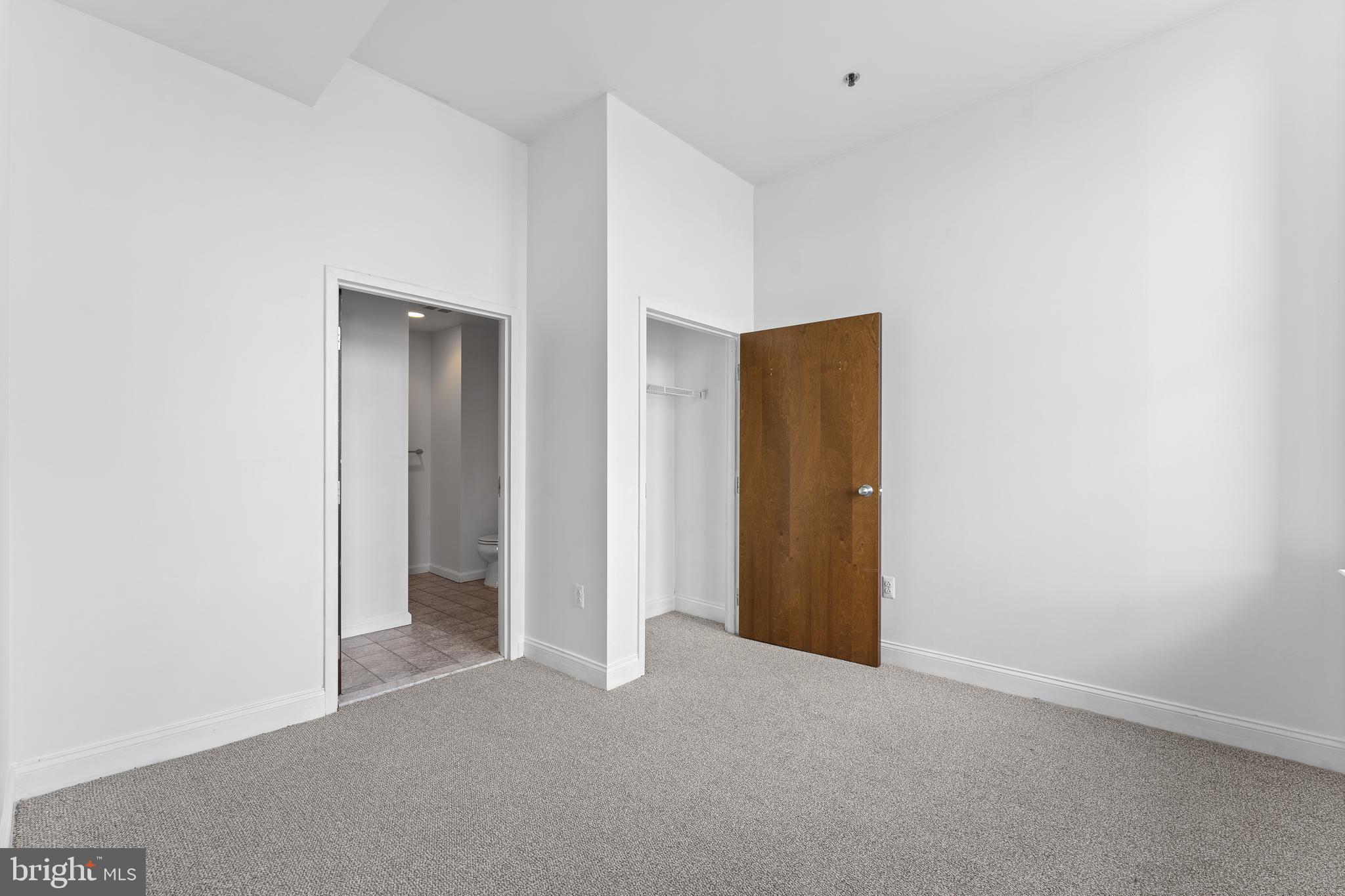 1001 Chestnut Street, Unit 506E Philadelphia, PA 19103 - Photo 22 of 32