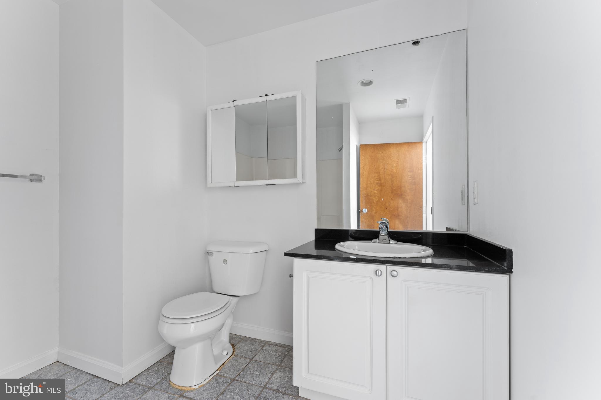 1001 Chestnut Street, Unit 506E Philadelphia, PA 19103 - Photo 6 of 32