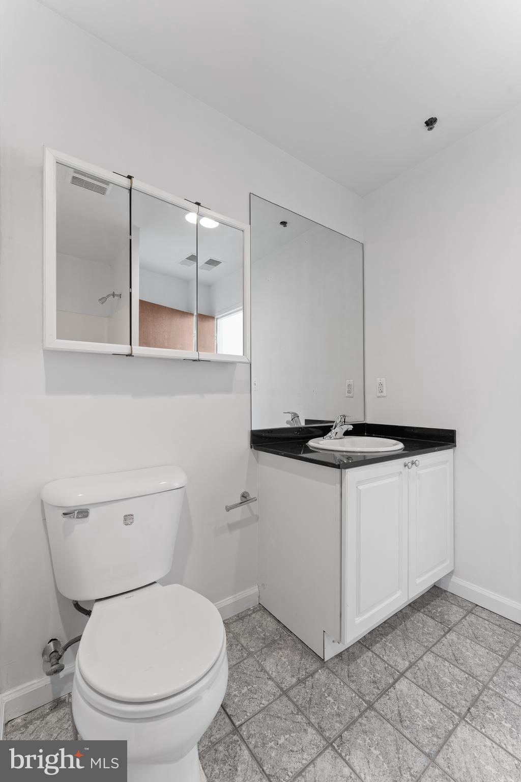 1001 Chestnut Street, Unit 506E Philadelphia, PA 19103 - Photo 7 of 32