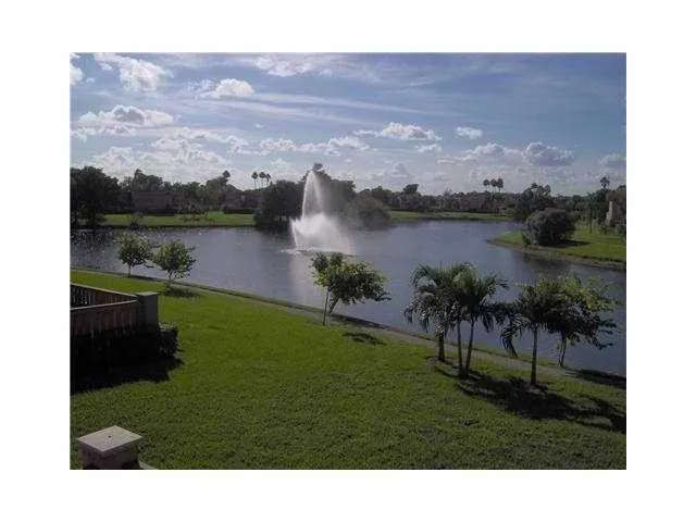 $2,390 | 8189 Severn Drive, Unit C, Boca Raton, FL 33433