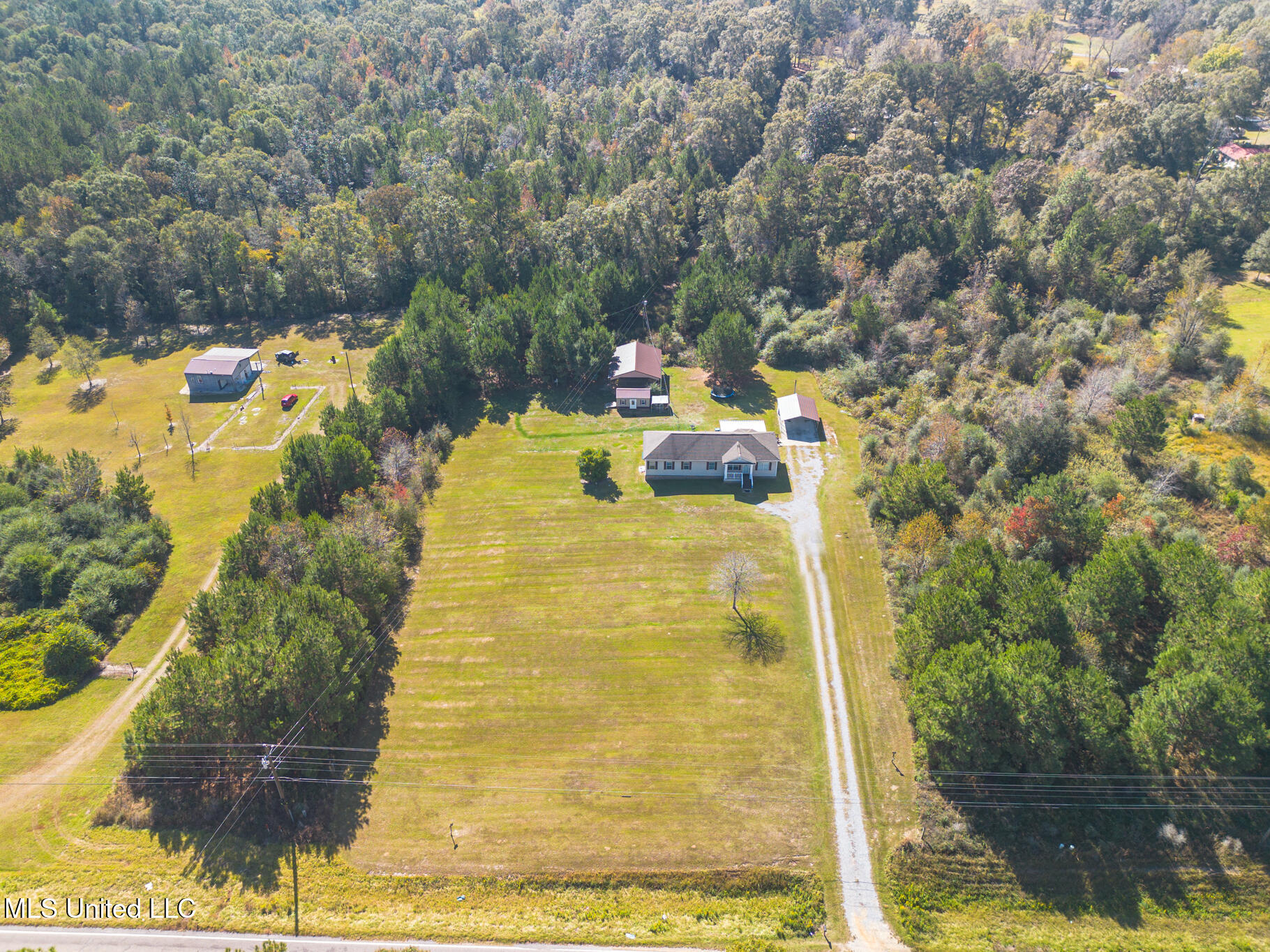 3144 Highway 26 Wiggins, MS 39577 - Photo 3 of 23 6-2