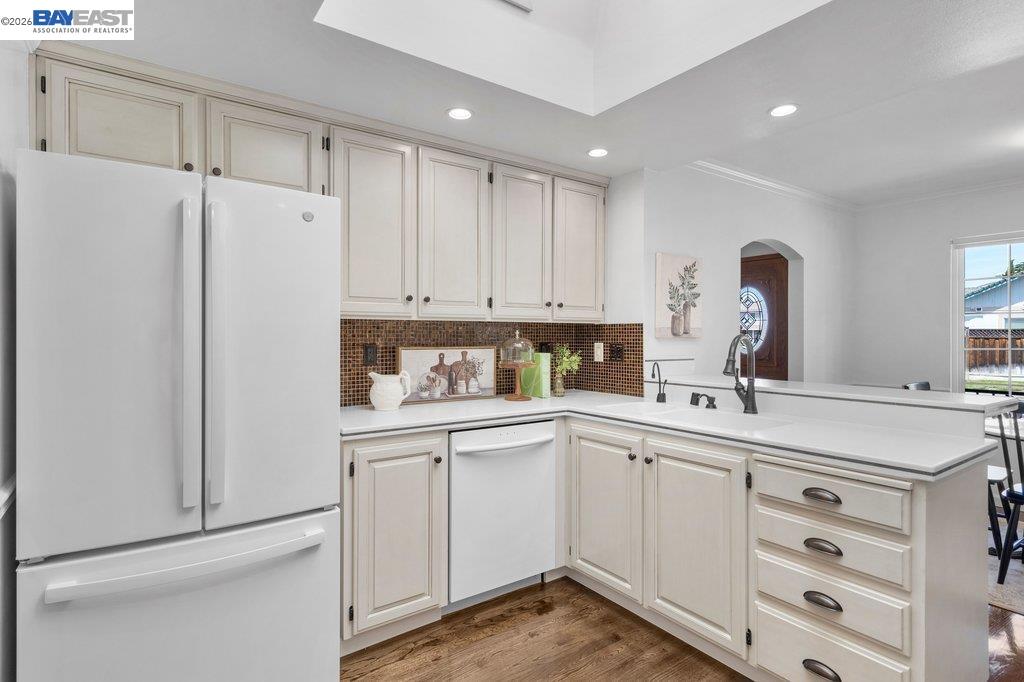 2090 Foxswallow Road Pleasanton, CA 94566 - Photo 14 of 40