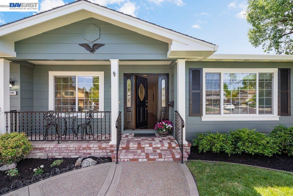 2090 Foxswallow Road Pleasanton, CA 94566 - Photo 3 of 40