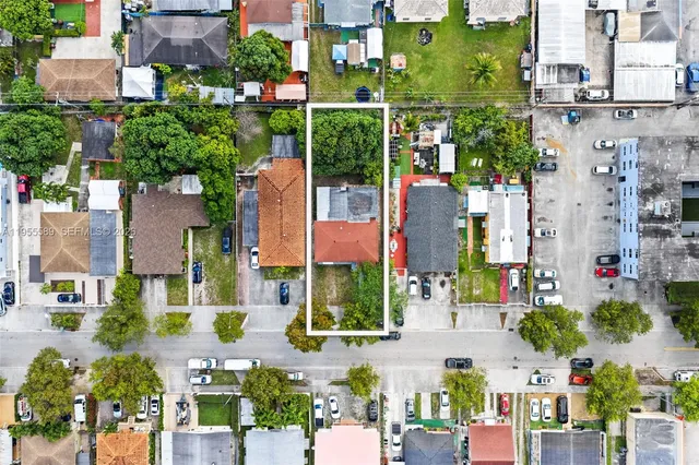 $650,000 | 42 East 16th Street, Hialeah, FL 33010