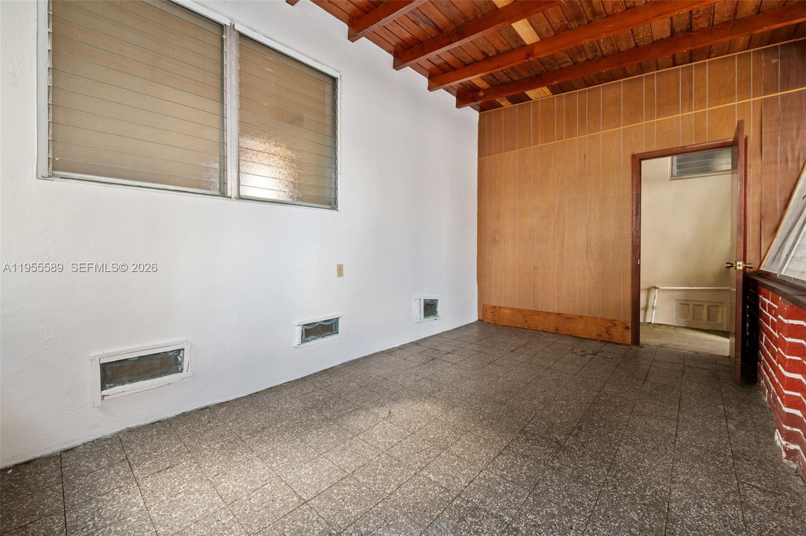 42 East 16th Street Hialeah, FL 33010 - Photo 21 of 30 a view of a small space