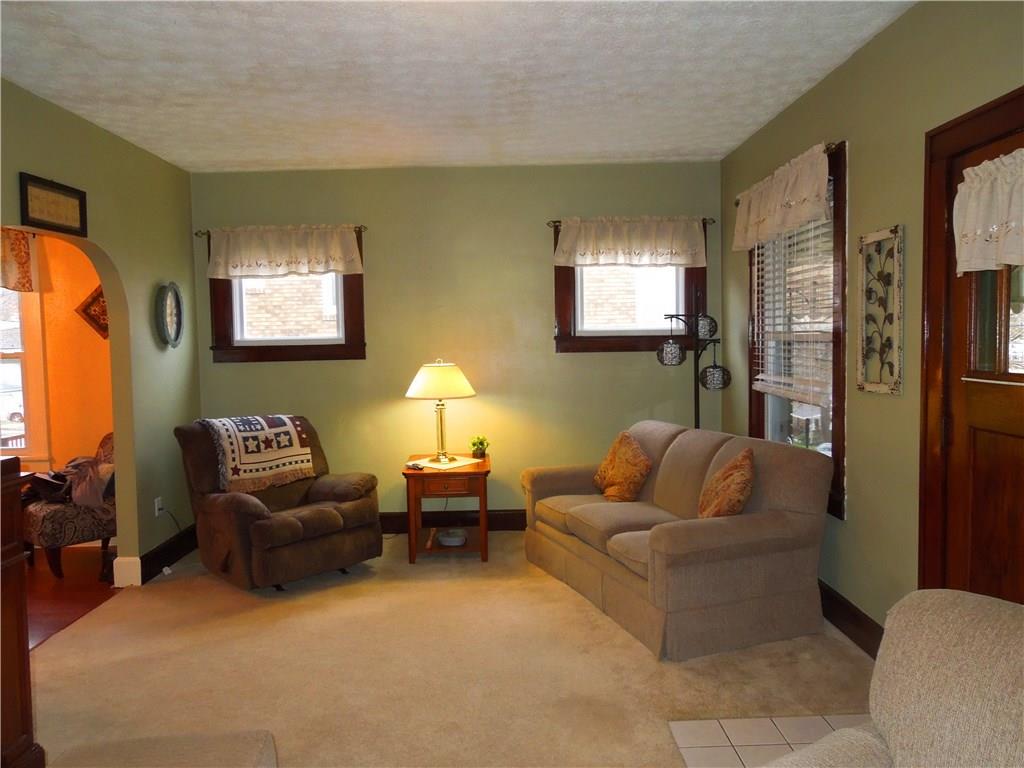 535 Wilson Avenue Rochester, PA 15074 - Photo 4 of 25