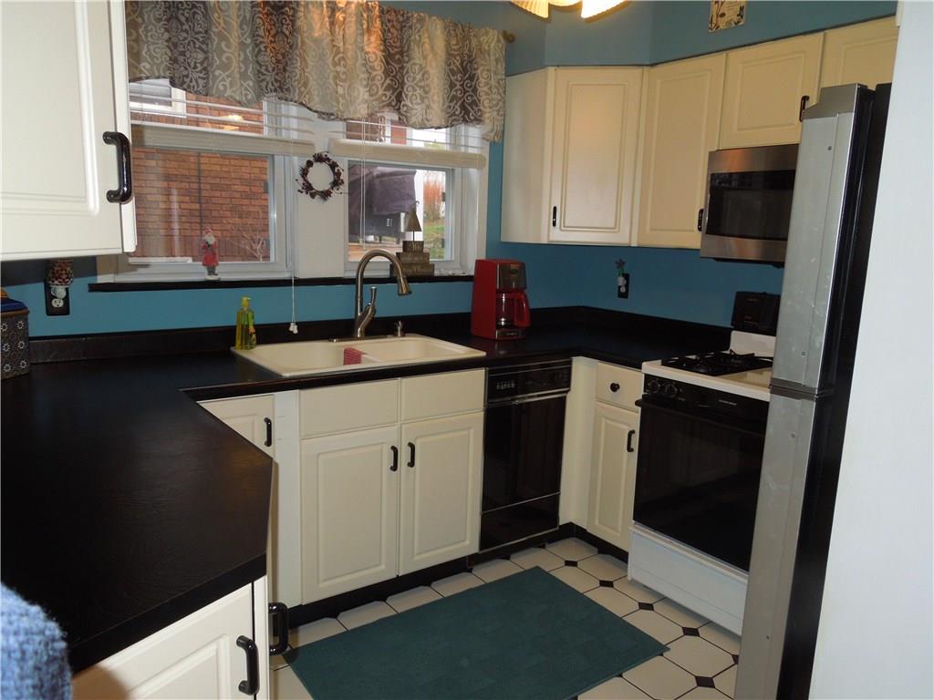535 Wilson Avenue Rochester, PA 15074 - Photo 8 of 25
