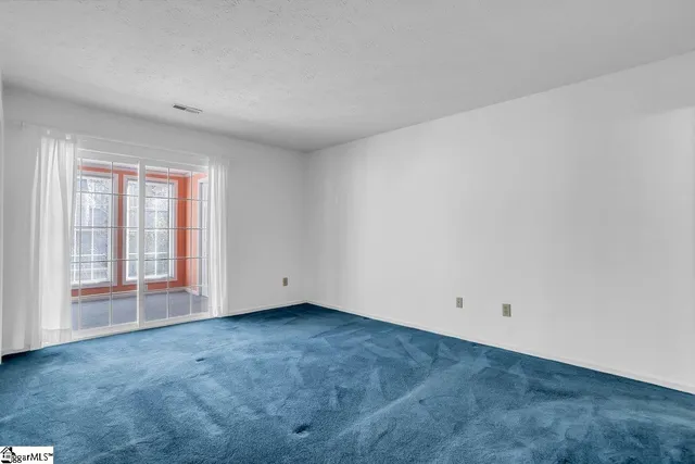 $248,000 | 40 Wood Pointe Drive, Unit 5, Greenville, SC 29615