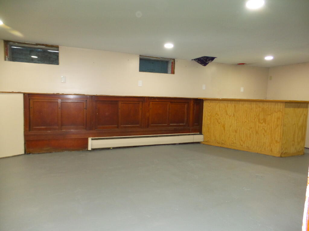 4 Hazelwood Avenue Waterville, ME 04901 - Photo 33 of 37 Basement room