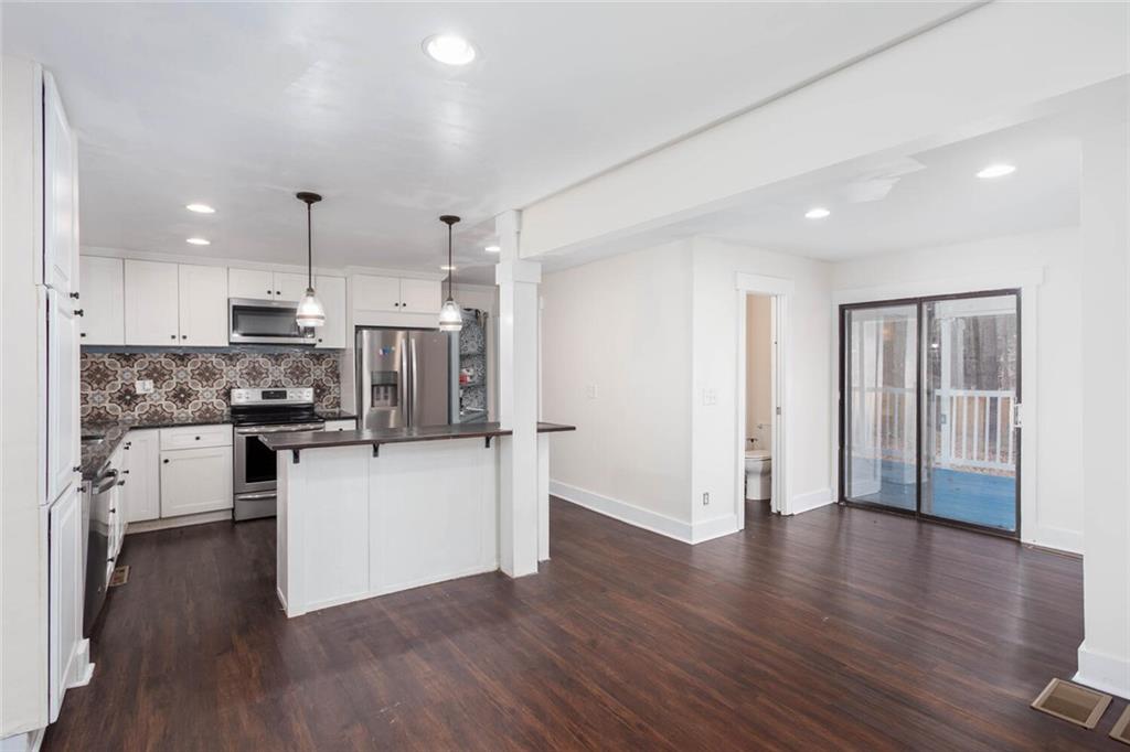 3237 Gus Robinson Road Powder Springs, GA 30127 - Photo 9 of 44