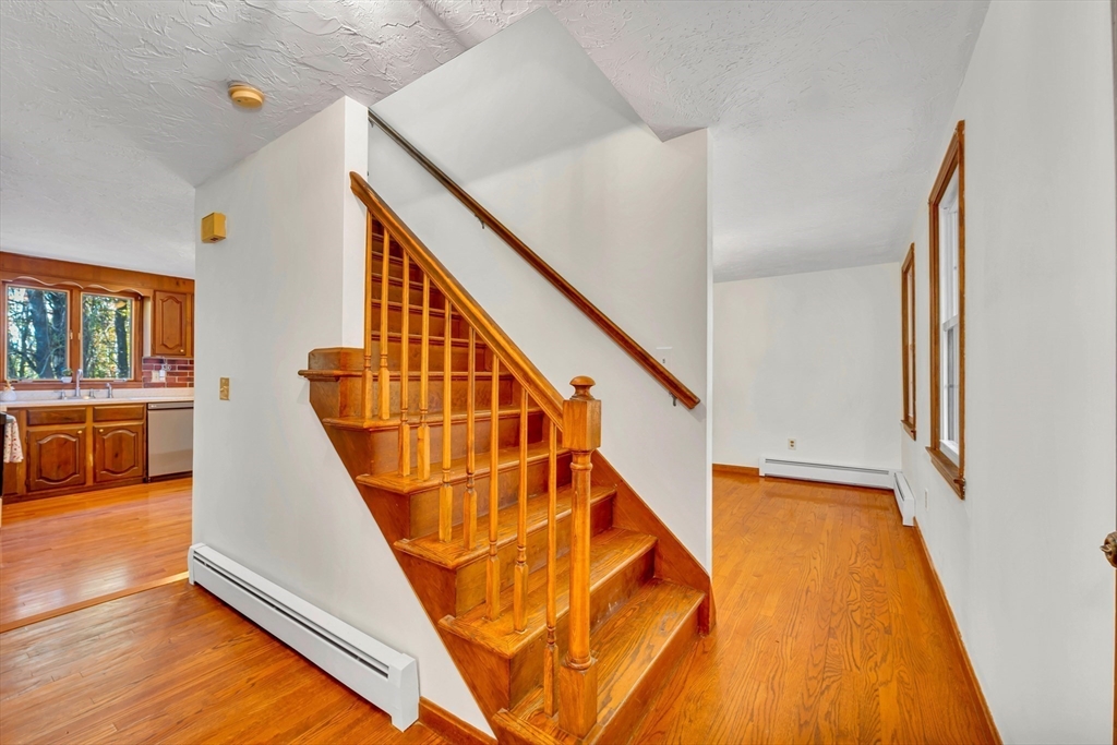 19 James Road Sterling, MA 01564 - Photo 17 of 42 Gallery Image 17