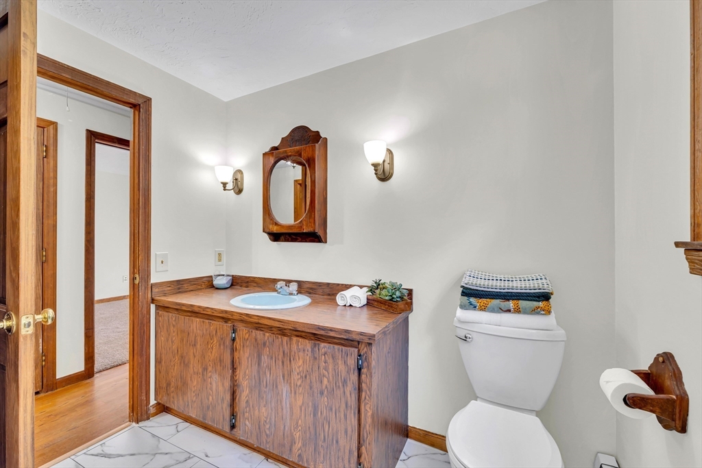 19 James Road Sterling, MA 01564 - Photo 20 of 42 Gallery Image 20