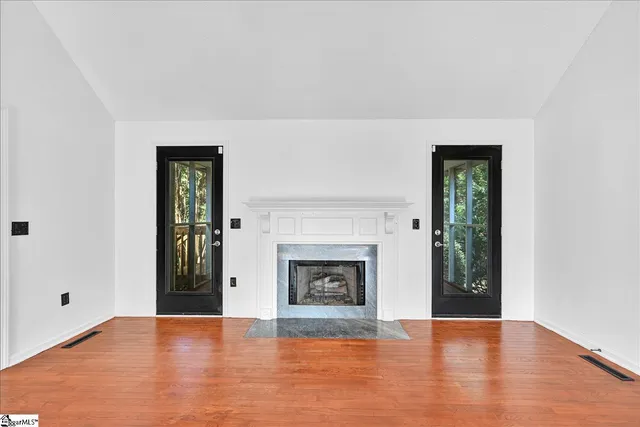 $319,999 | 6 West Fairgate Court, Simpsonville, SC 29680