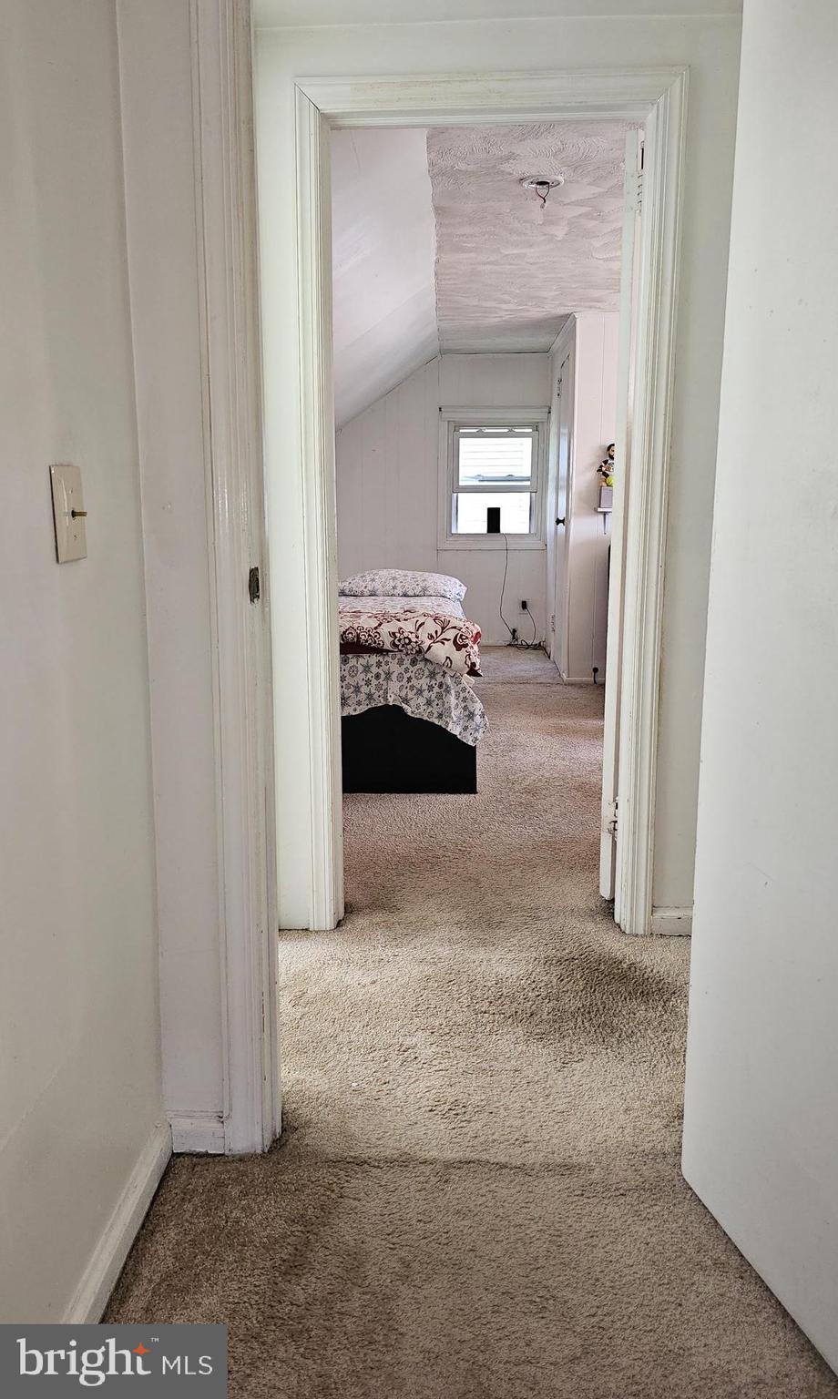 62 Ashley Road Edison, NJ 08817 - Photo 38 of 52
