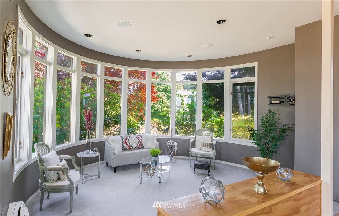 18937 Robinwood Road Southwest Vashon, WA 98070 - Photo 9 of 25 Gallery Image 9