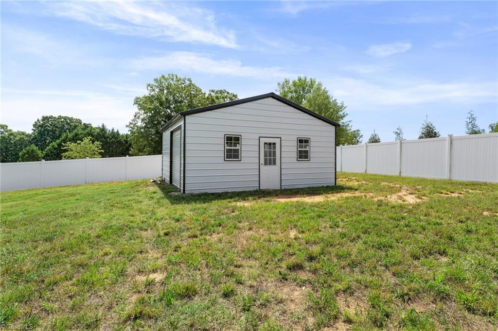 4791 Cooper Road Clemmons, NC 27012 - Photo 12 of 49