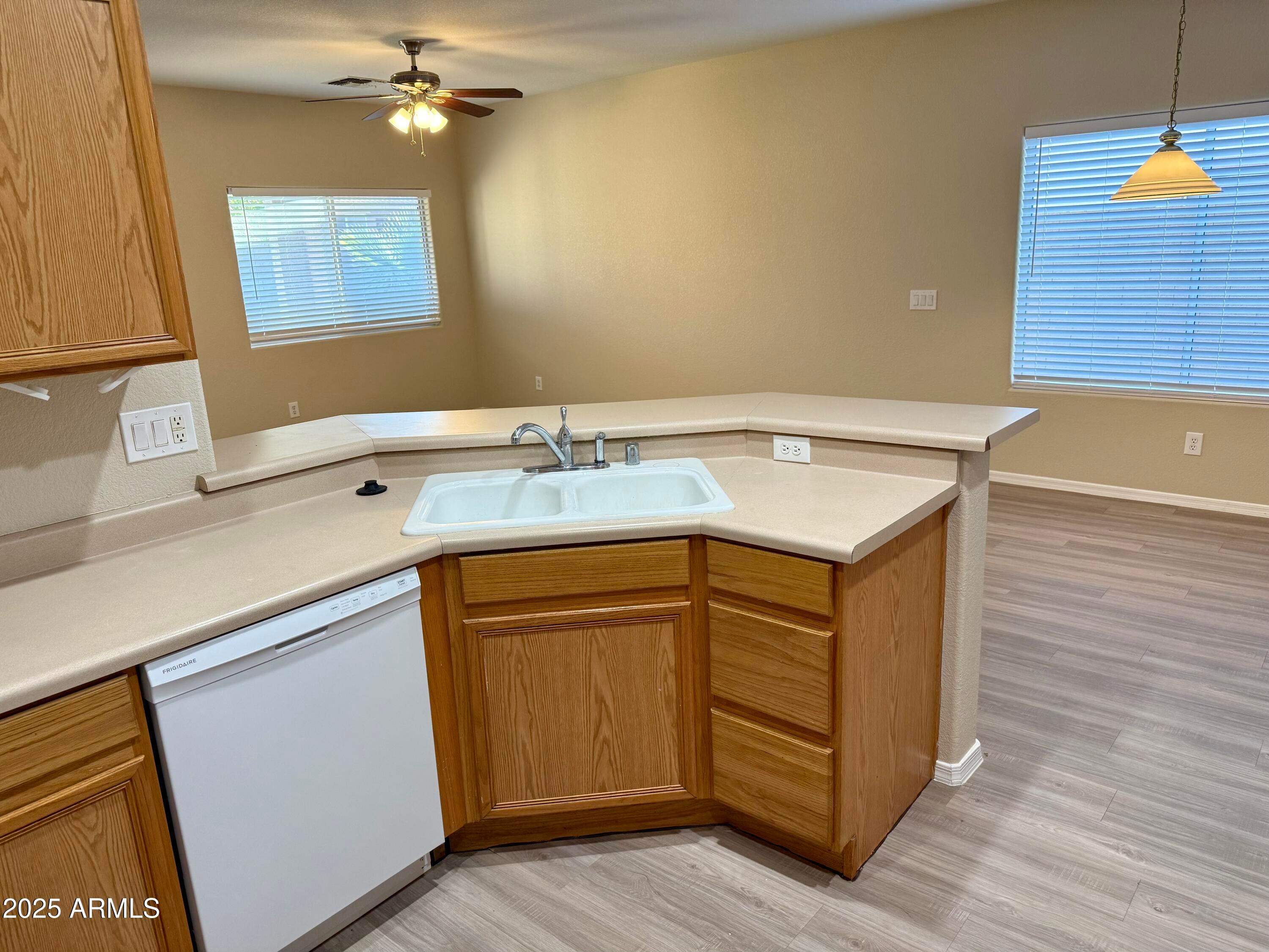 3783 East Woodside Way Gilbert, AZ 85297 - Photo 7 of 18 Photo #7