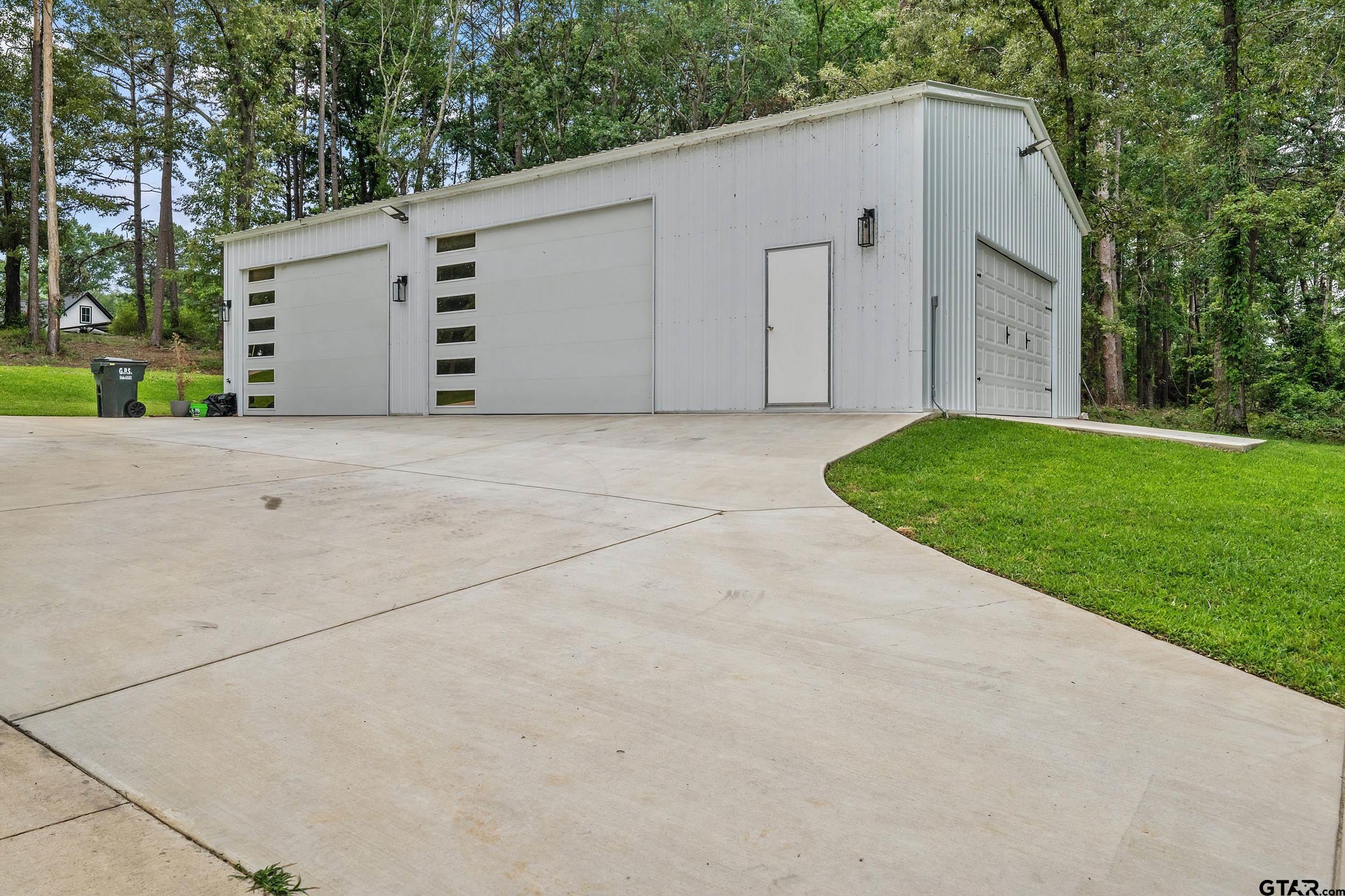16837 Wilson Road Tyler, TX 75707 - Photo 41 of 44 a view of a house with backyard