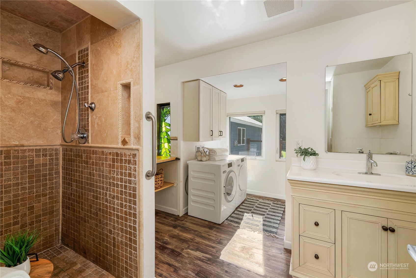 4130 Stohlton Road Southeast Port Orchard, WA 98366 - Photo 17 of 40 Gallery Image 17