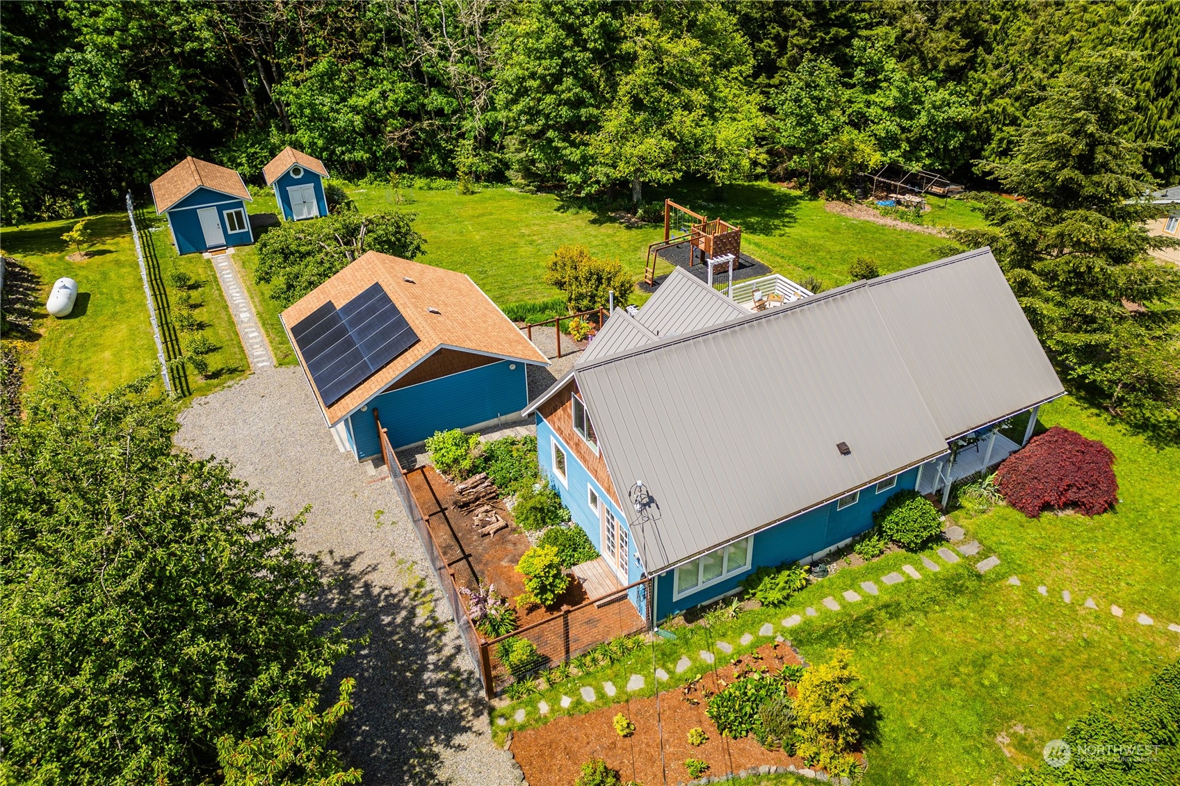 4130 Stohlton Road Southeast Port Orchard, WA 98366 - Photo 35 of 40 Gallery Image 35