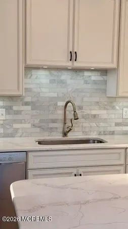 a close view of sink and tap