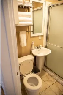 $1,200 | 5171 North Elkhart Avenue, Unit 3, Whitefish Bay, WI 53217