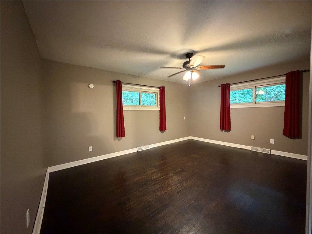 2 Hickory Ridge Drive Charleston, IL 61920 - Photo 13 of 28 Gallery Image 13