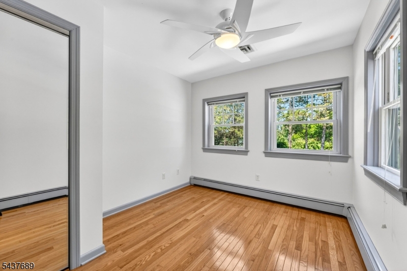 1813 Washington Valley Road Bridgewater, NJ 08836 - Photo 25 of 45