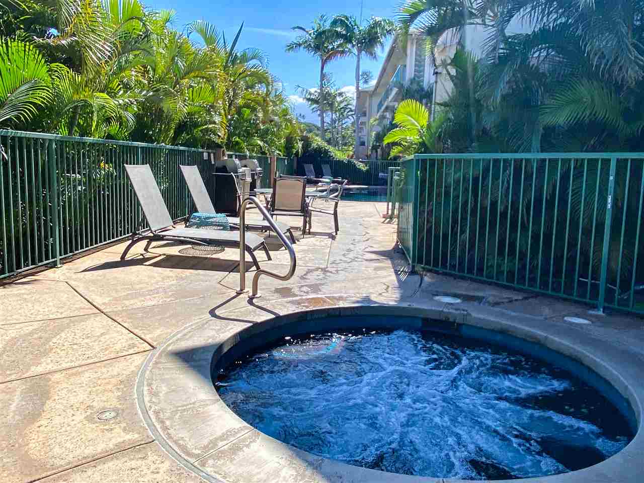 44 Kanani Road, Unit 2202 Kihei, HI 96753 - Photo 29 of 30 a view of swimming pool in the backyard