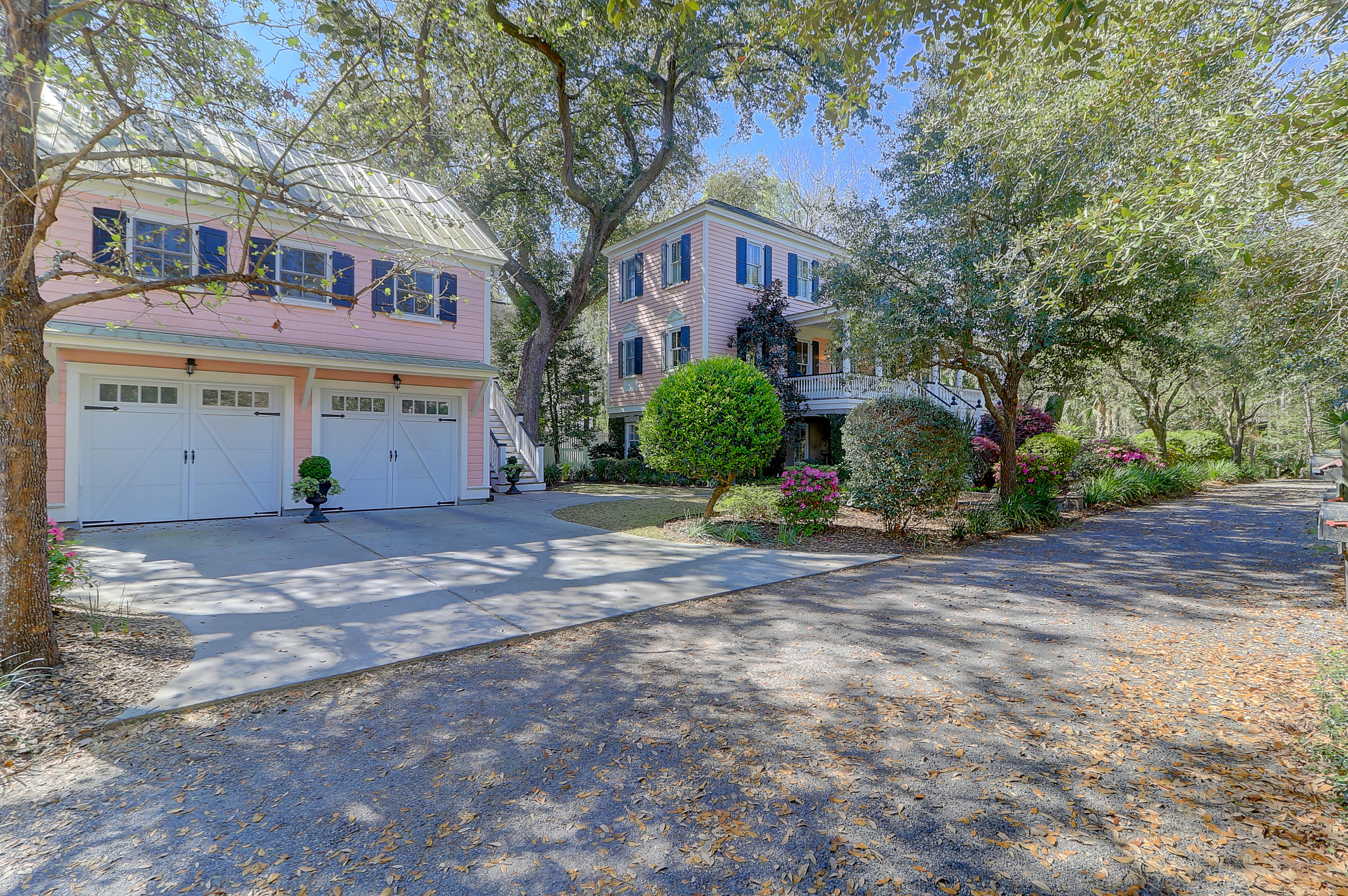 23 Isle Of Hope Road Mount Pleasant, SC 29464 - Photo 1 of 57 23 Isle of Hope (2)