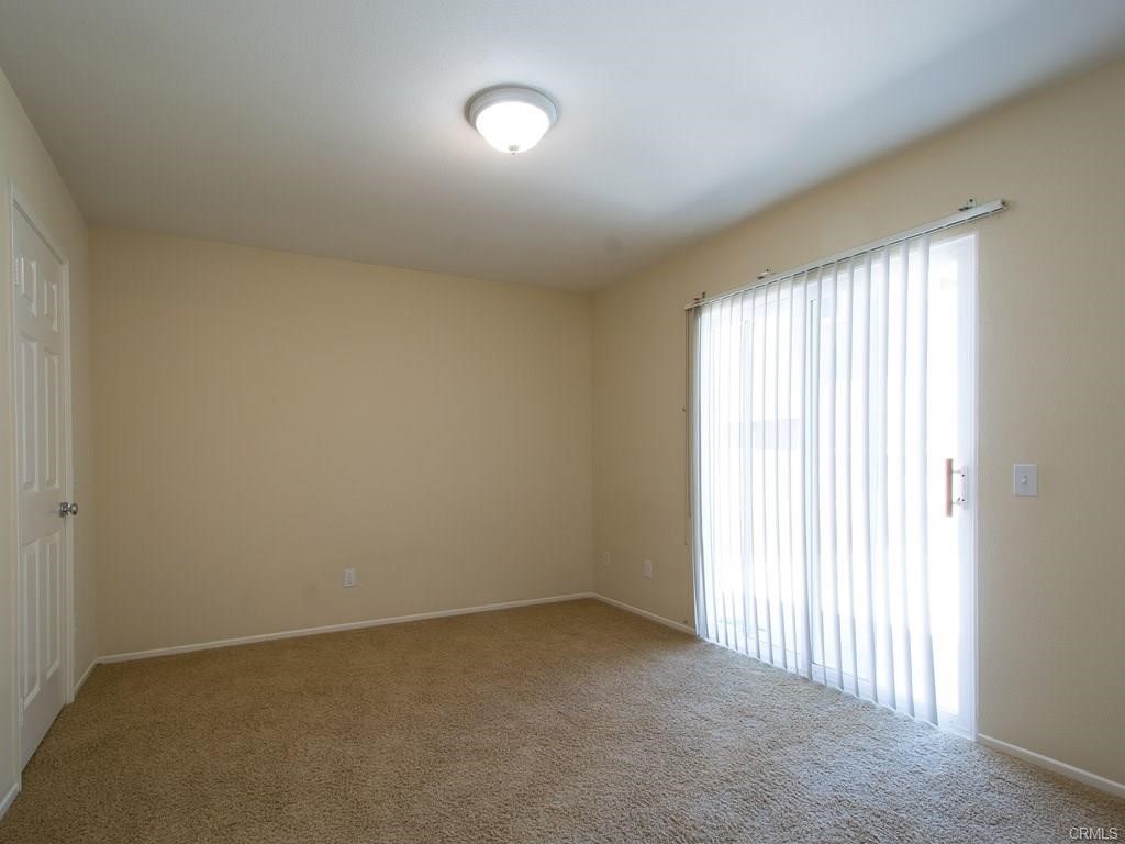 7 Silvermaple Irvine, CA 92618 - Photo 13 of 21 an empty room with a window
