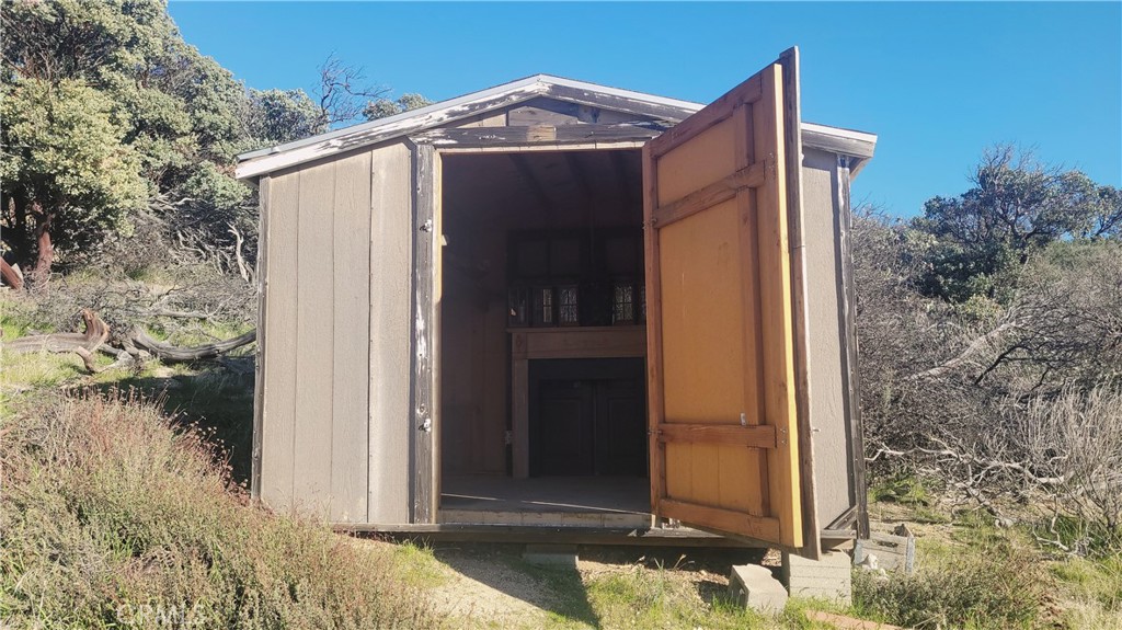 9301 Lost Valley Road Palmdale, CA 93551 - Photo 16 of 38