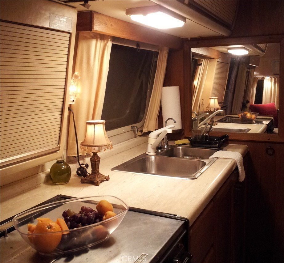 9301 Lost Valley Road Palmdale, CA 93551 - Photo 34 of 38