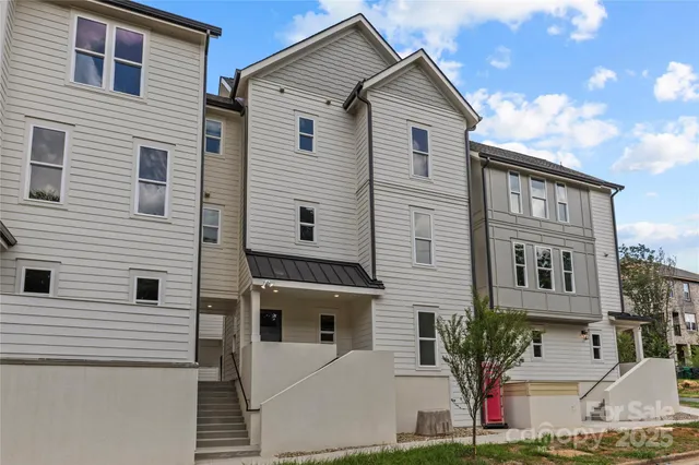 $450,000 | 151 South Sycamore Street, Charlotte, NC 28202