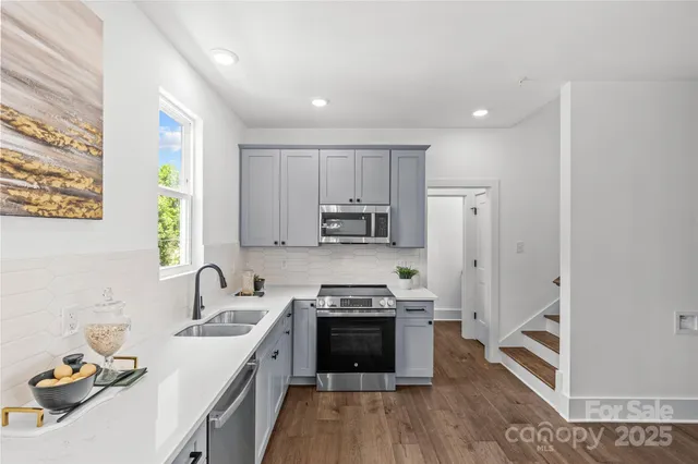 $450,000 | 151 South Sycamore Street, Charlotte, NC 28202