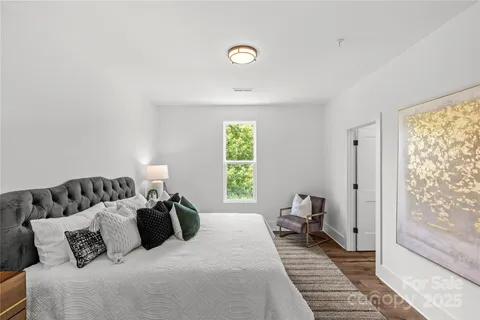 $450,000 | 151 South Sycamore Street, Charlotte, NC 28202