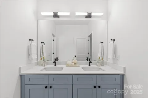 $450,000 | 151 South Sycamore Street, Charlotte, NC 28202