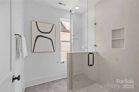 $450,000 | 151 South Sycamore Street, Charlotte, NC 28202