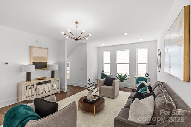 $450,000 | 151 South Sycamore Street, Charlotte, NC 28202