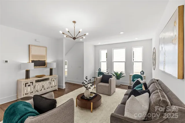 $450,000 | 151 South Sycamore Street, Charlotte, NC 28202